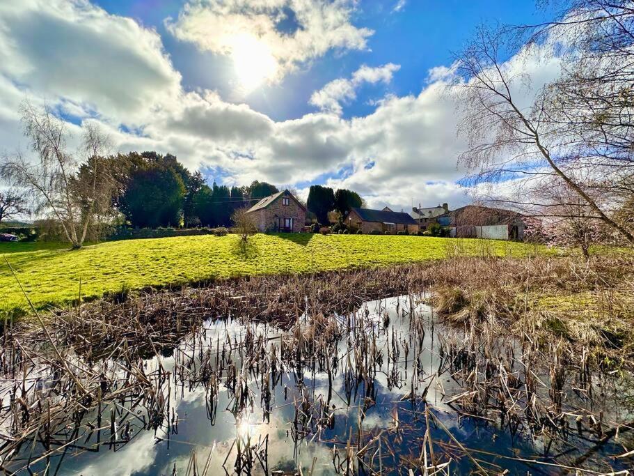 Detached One Level Stone Barn Villa Llangwm-Isaf Exterior photo